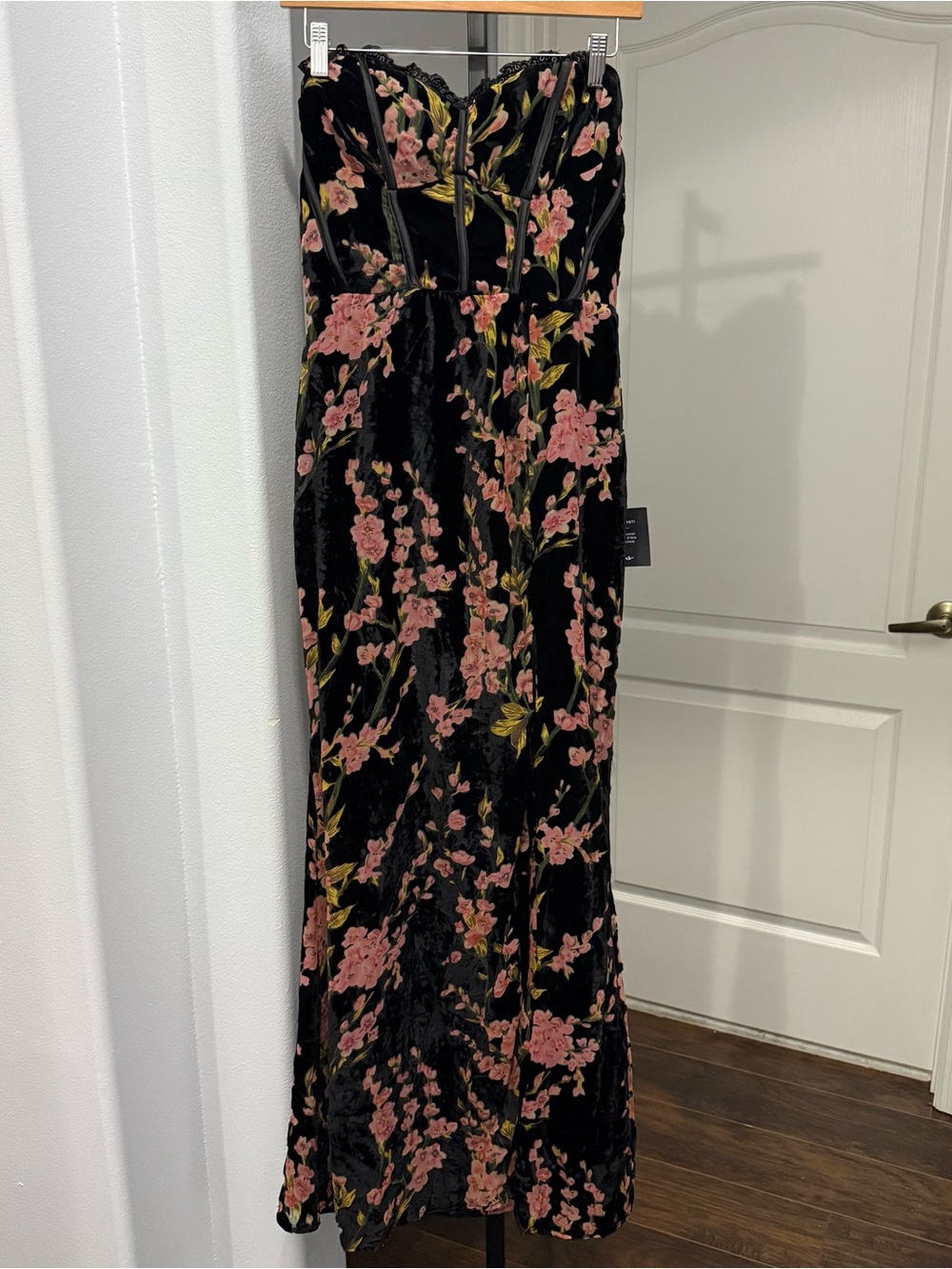 NWT Lulus Luxurious Allure Black Burnout Velvet Strapless Maxi Dress - Picture 2 of 7